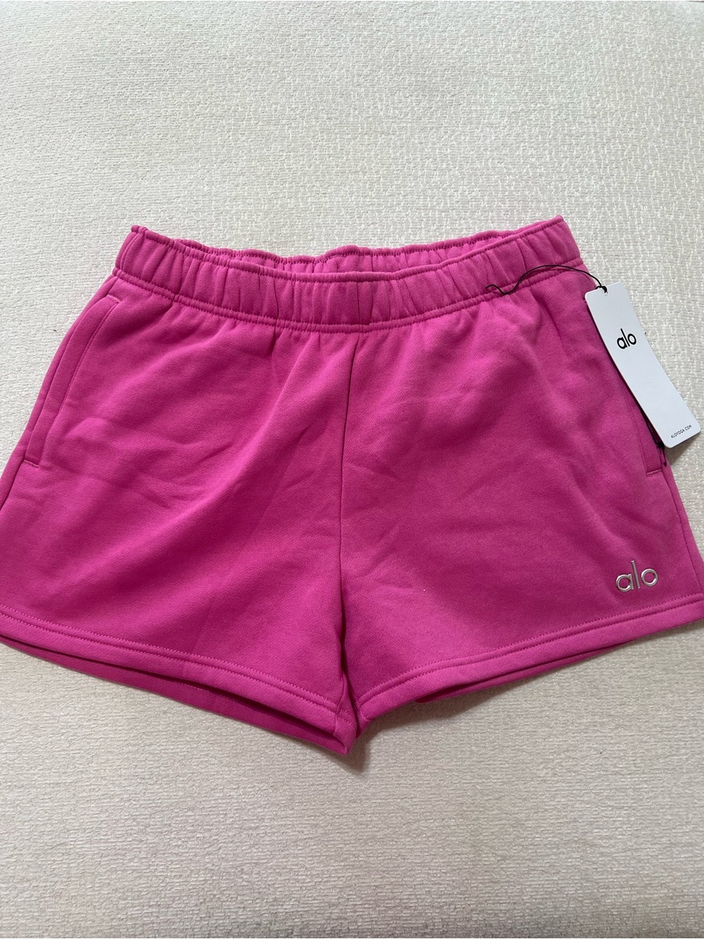 ALO YOGA PINK SHORTS Size M